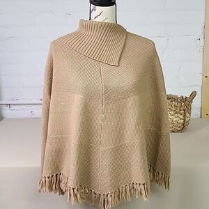 Alexandra Bartlett Women's Wool Blend Poncho Sm/ Med